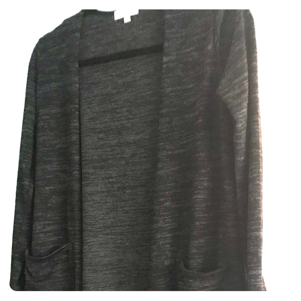 🤩🆕⬇️💲 Black S LulaRoe Sarah